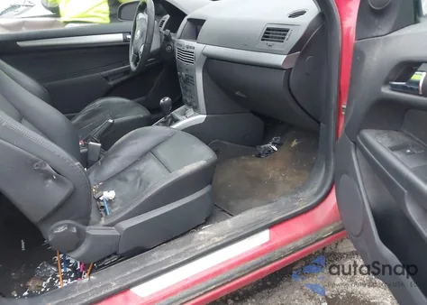 2008 Saturn Astra Xr from USA, damaged, VIN W08AT271585075113